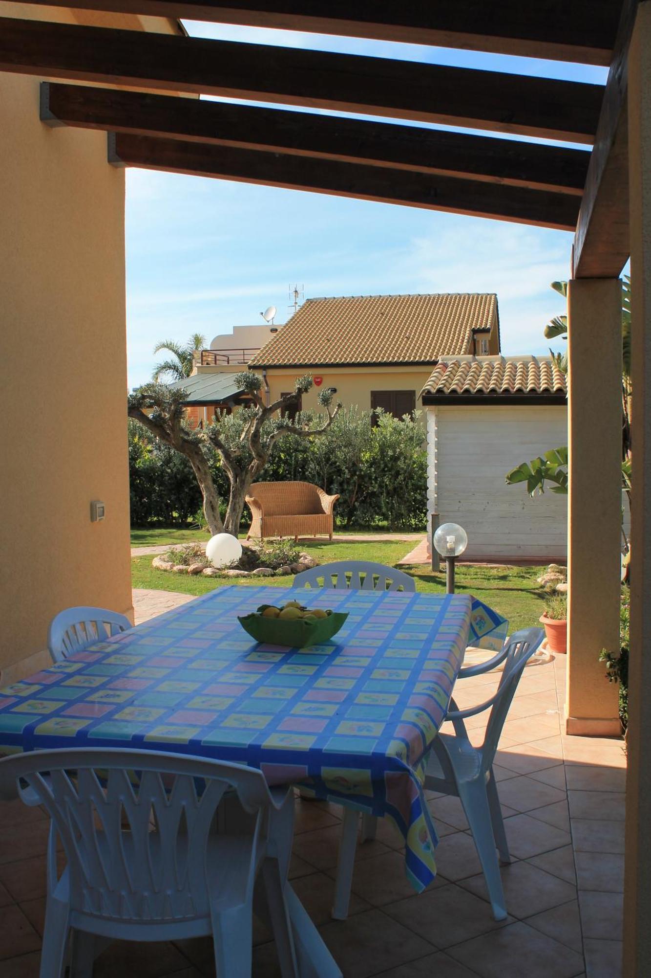 Ville Tiffany Campofelice Di Roccella Exterior foto