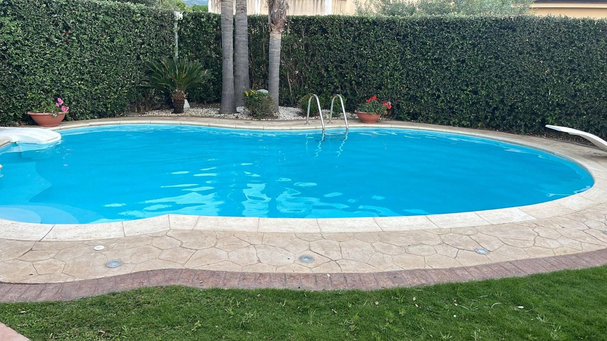 Ville Tiffany Campofelice Di Roccella Exterior foto